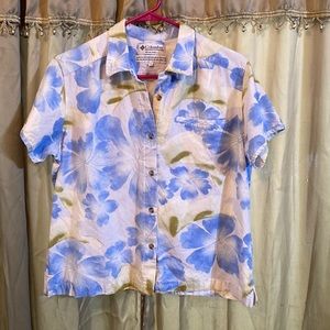Columbia women button up shirt